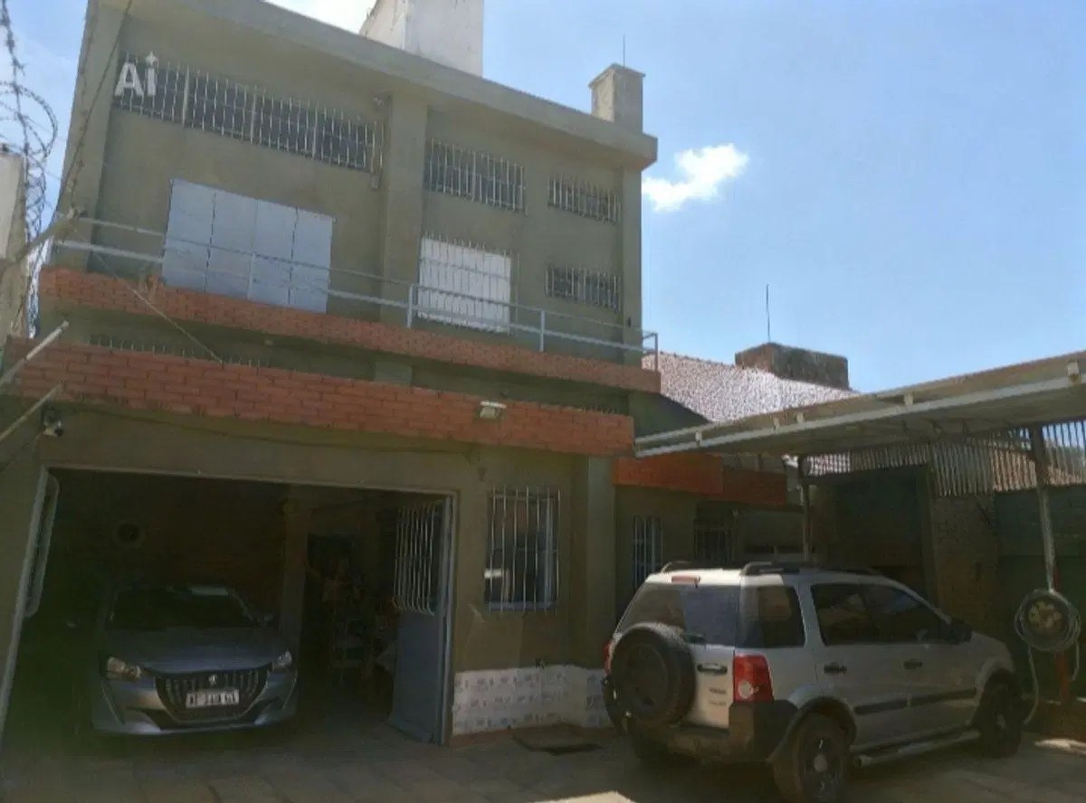 venta Galpón 600 M2 ascensor, equipamiento Moron 2