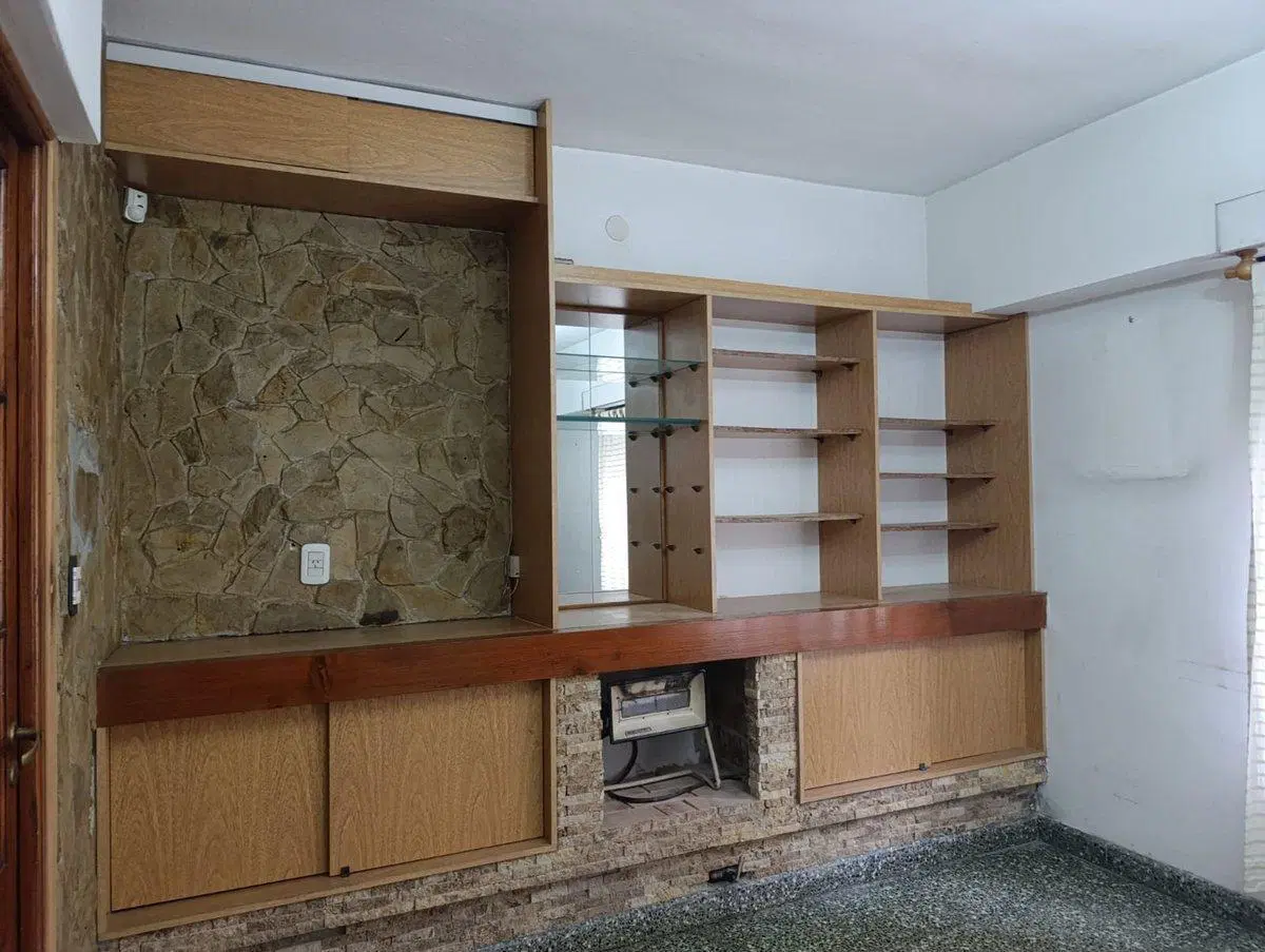 VENTA CASA 3 AMB MORON SUR COCHERA 8