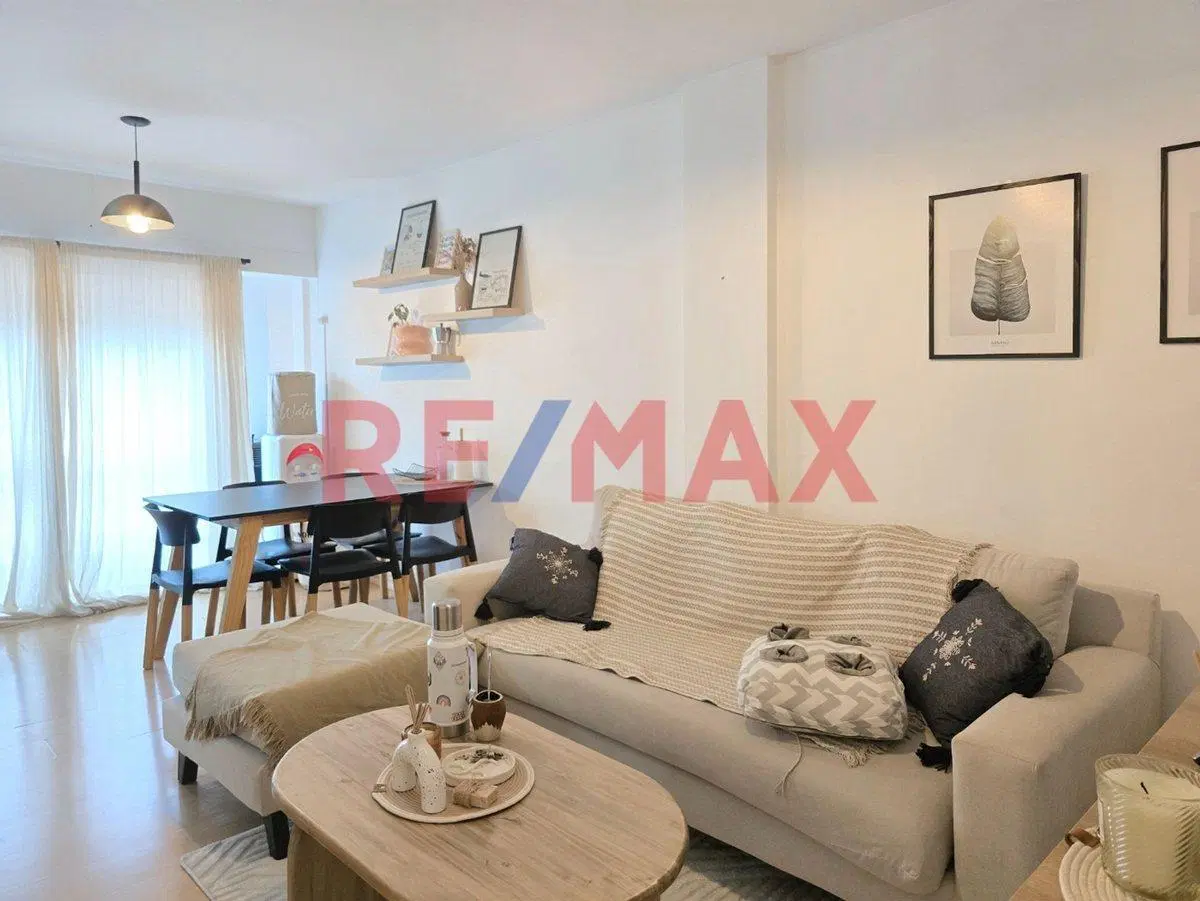 VENTA DEPTO 2 AMB CON PARRILLA CASTELAR NORTE 2