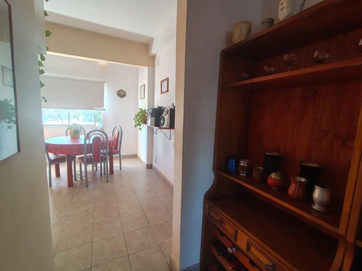 VENTA PH 2 AMBIENTES CON PATIO  CASTELAR SUR 2