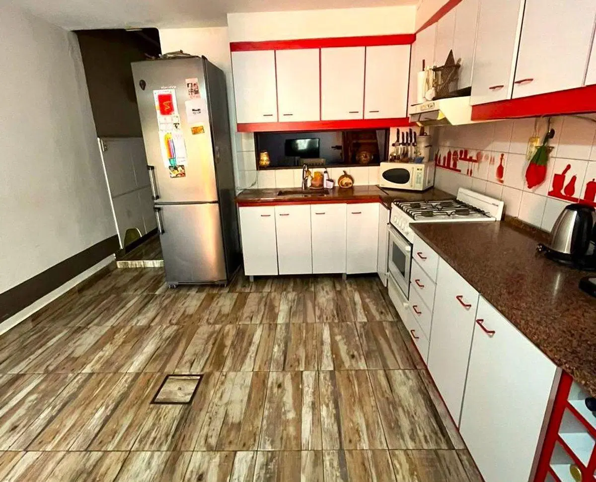 VENTA PH CASTELAR CON COCHERA 5
