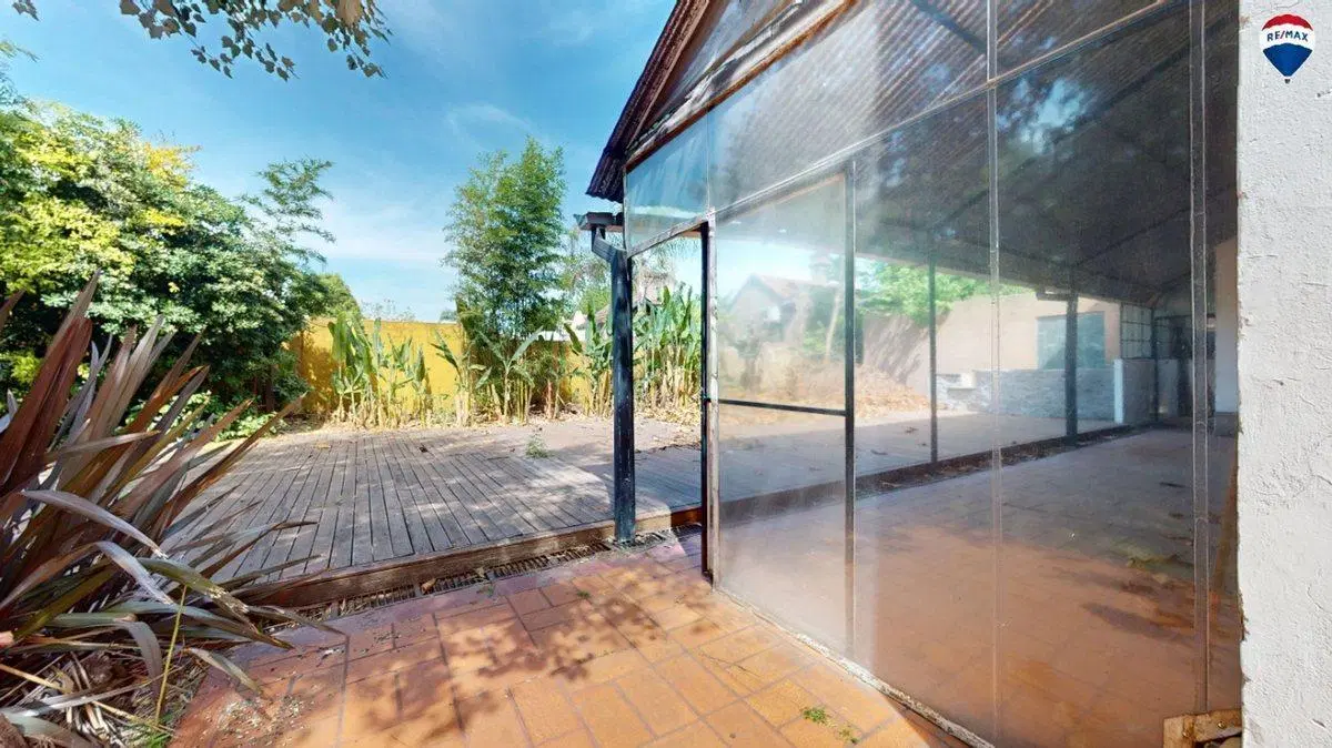 CASA EN VENTA 5 AMBIENTES CASTELAR NORTE 8