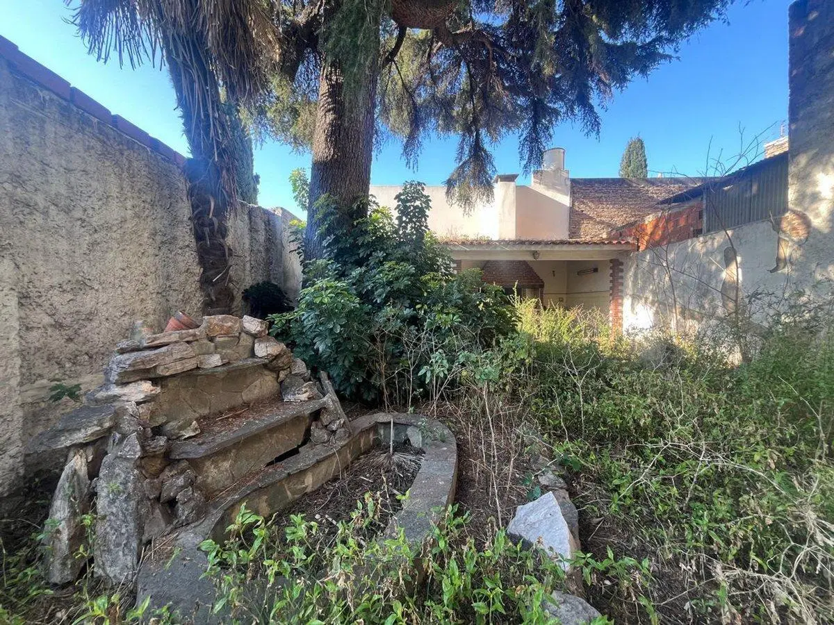 CASA EN VENTA 4 AMBIENTES  EN MATADERO 8