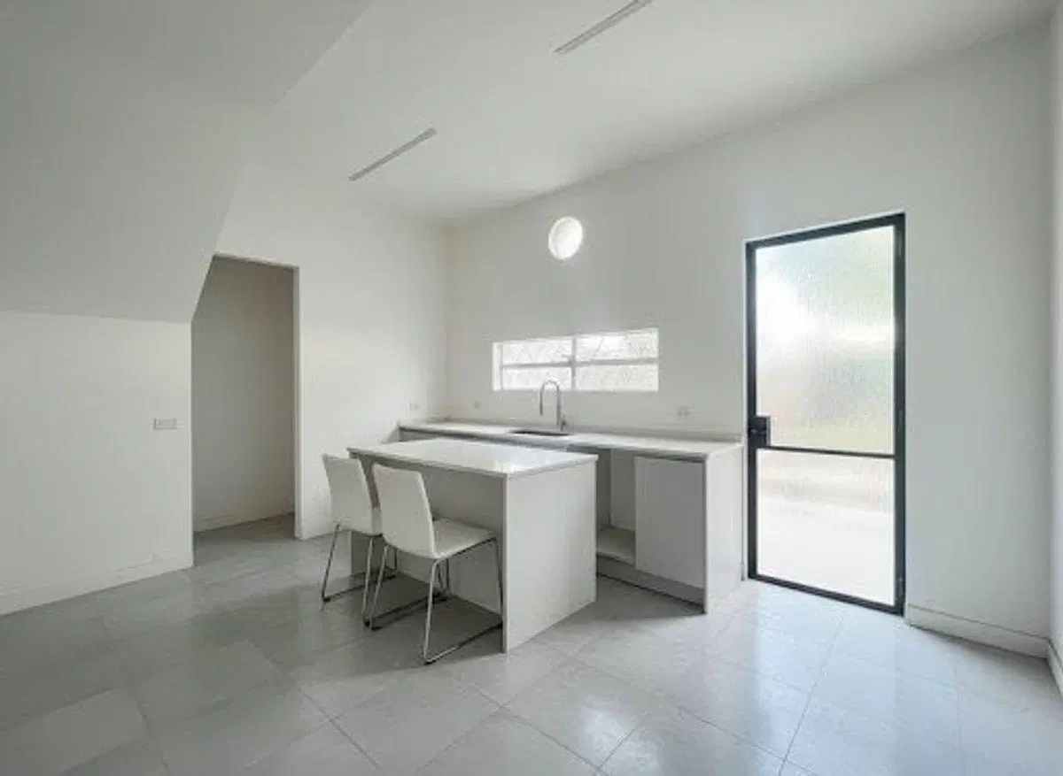 CASA EN VENTA 4 AMBIENTES  EN MATADERO 4