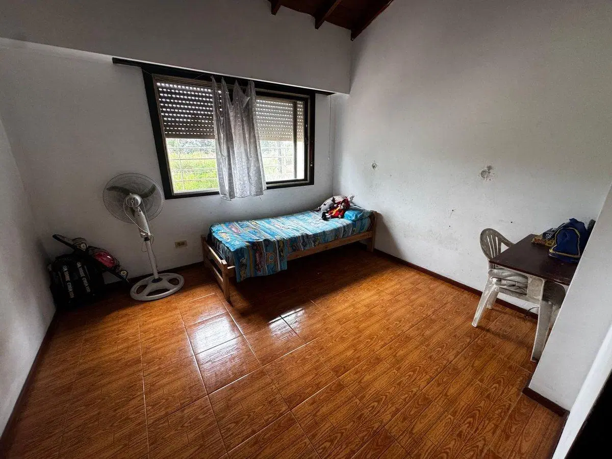 VENTA CASA 5AMB PADUA NORTE PATIO COCHERA OFICINA 5
