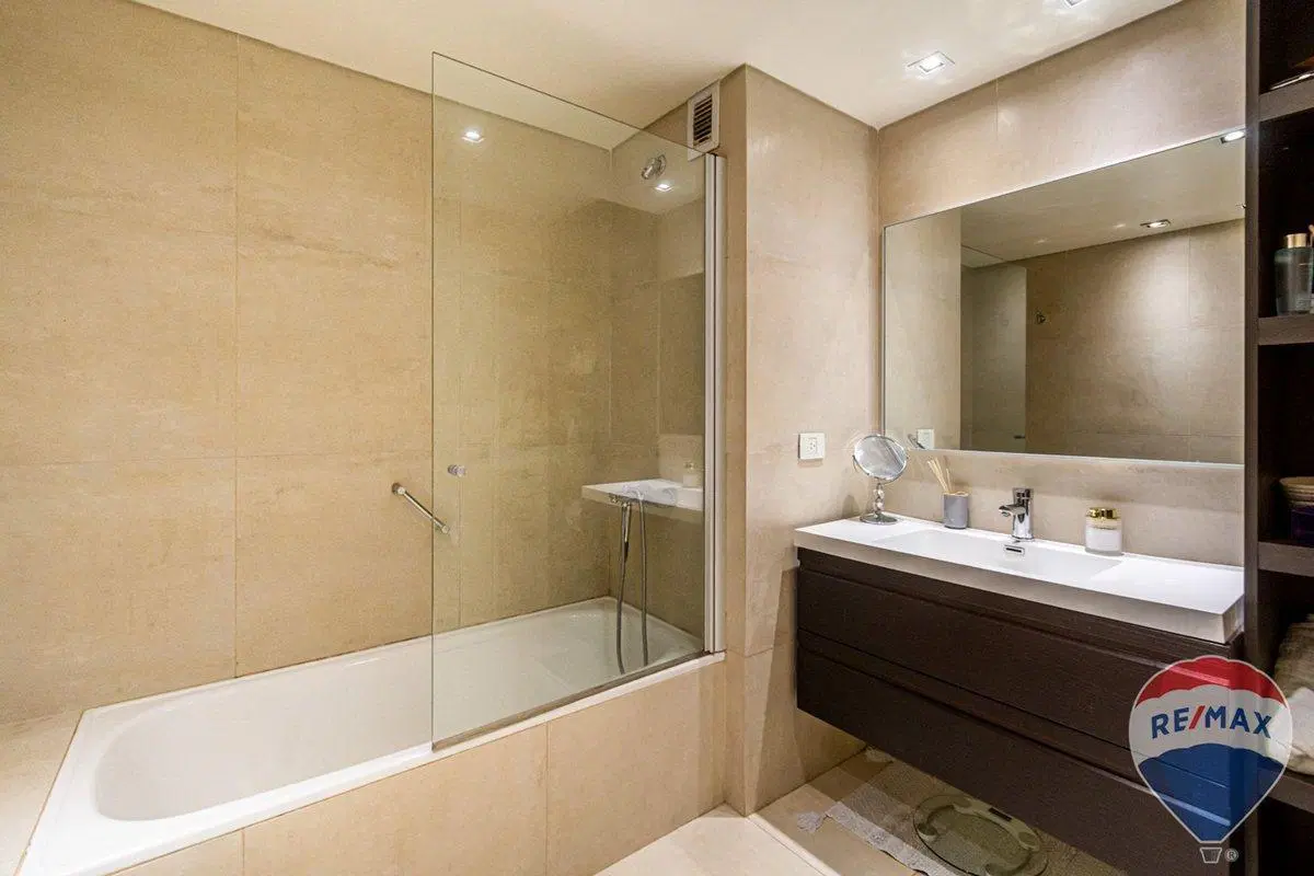 VENTA DEPARTAMENTO 3 AMBIENTES PTO MADERO C/RENTA 5