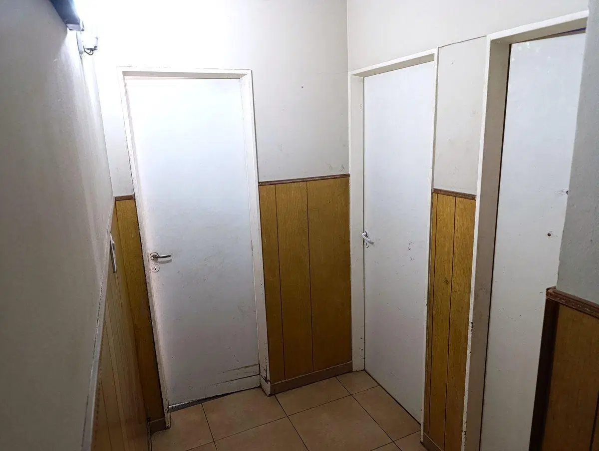 Departamento en Venta de 4 ambientes en Laferrere 3