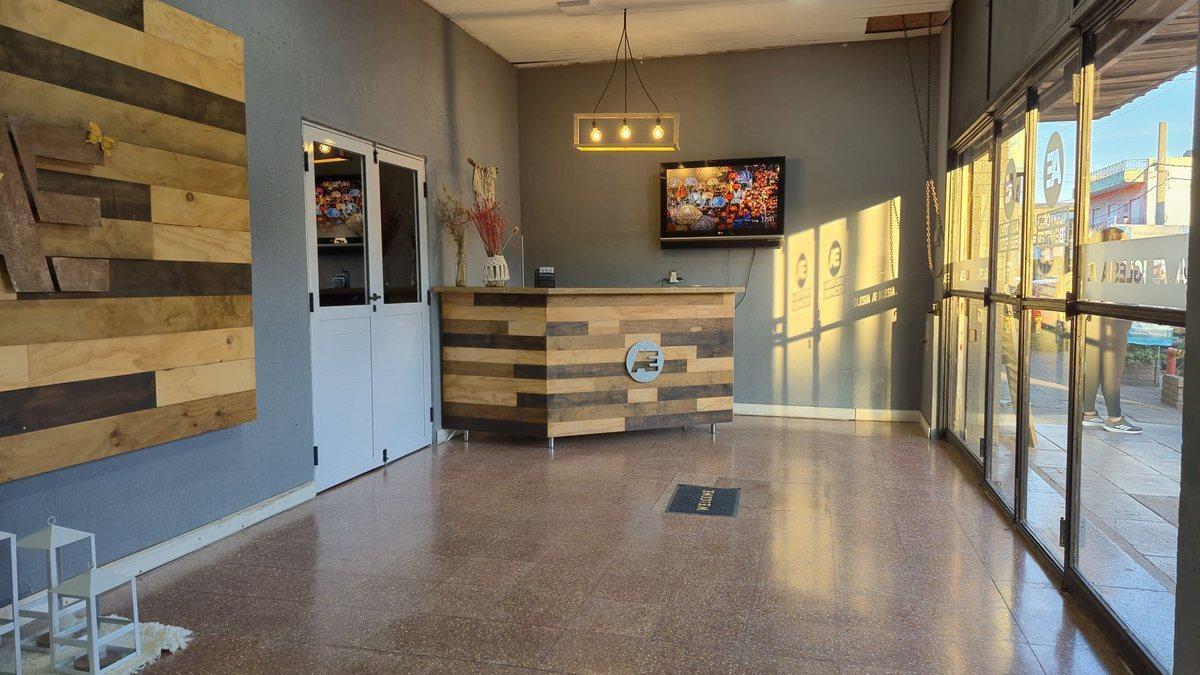 LOCAL EN SAN JUSTO 460 METROS SOBRE AVENIDA