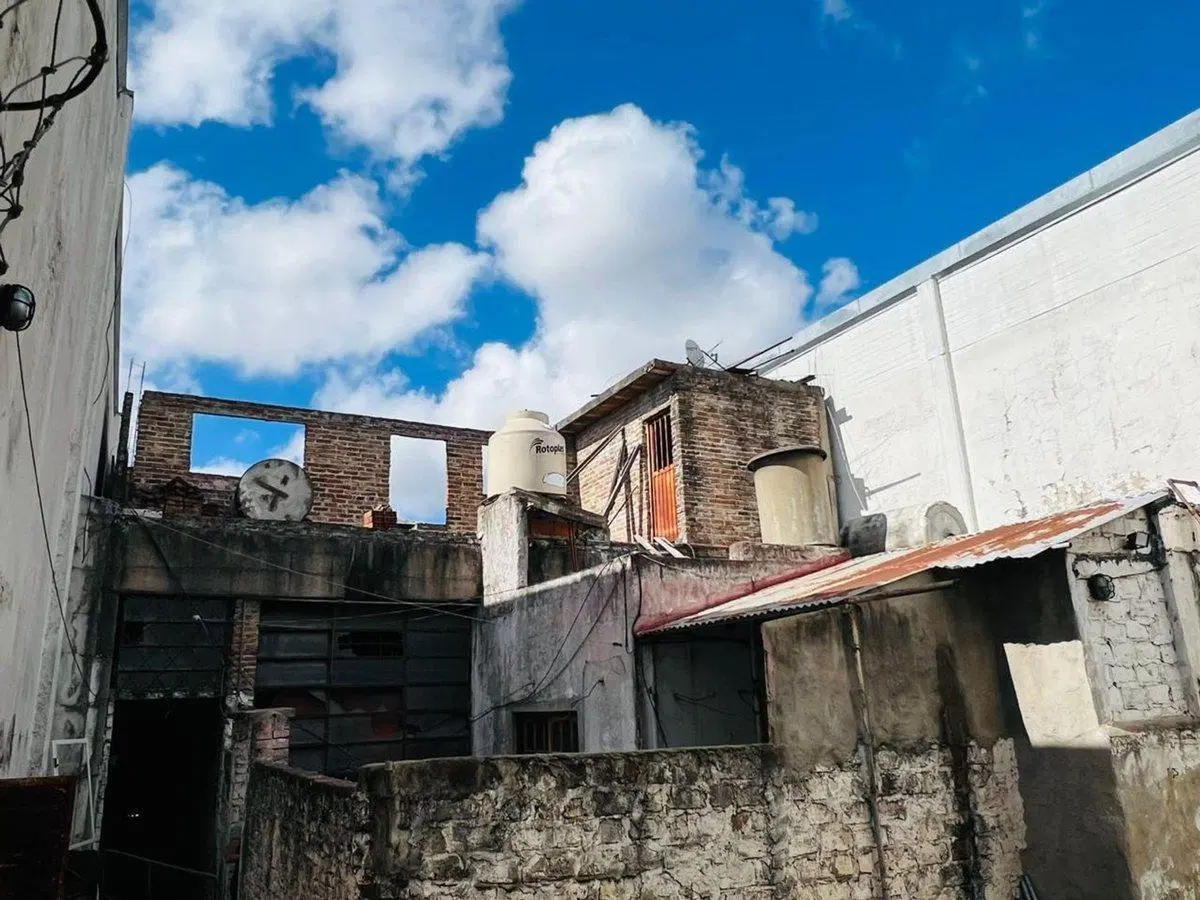 VENTA LOTE COMERCIAL CON GALPON EN SAN MARTIN 5