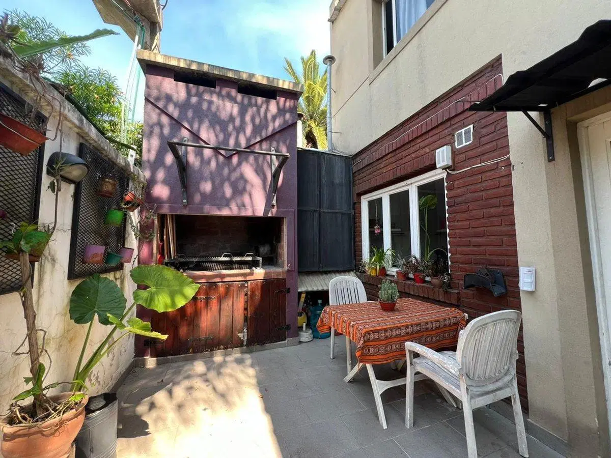 VENTA CASA 4 AMB. C/ GARAGE - ITUZAINGO 4