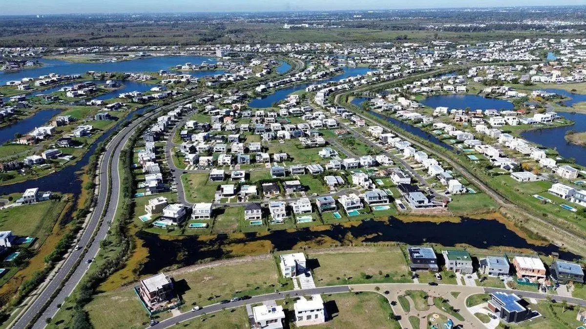 VENTA LOTE EN  B° RIBERAS - ESCOBAR 2