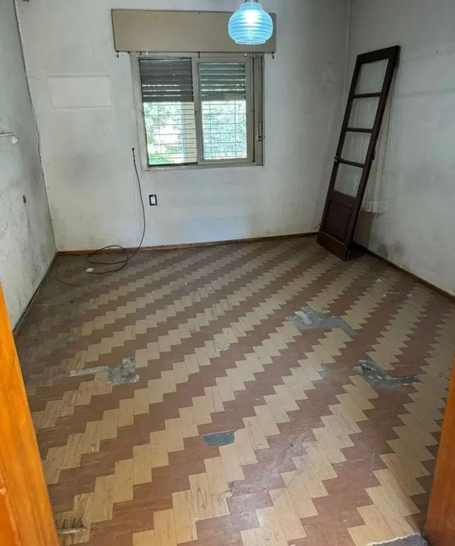 Venta Lote con casa  Villa Sarmiento APTA CREDITO 2