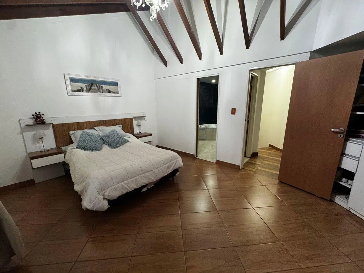 Casa 4amb en La Aldea, Ituzaingó - Moderna 2021 5