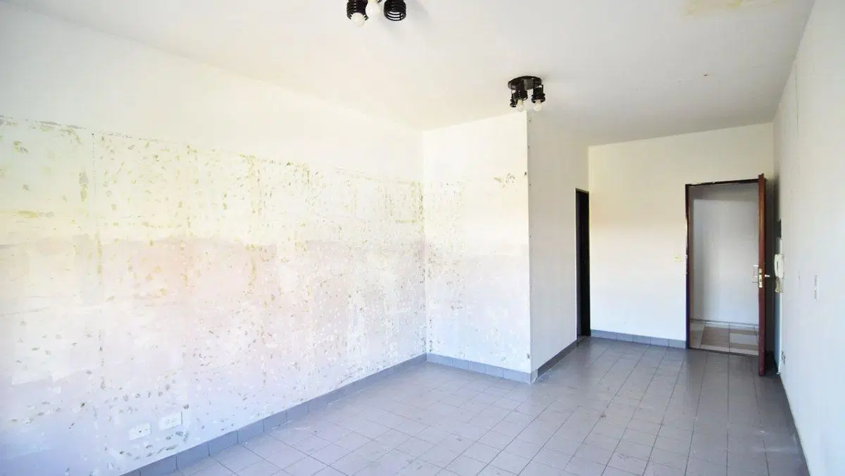 VENTA LOCAL (3) OFICINAS (3) en BLOCK MORON CENTRO 3