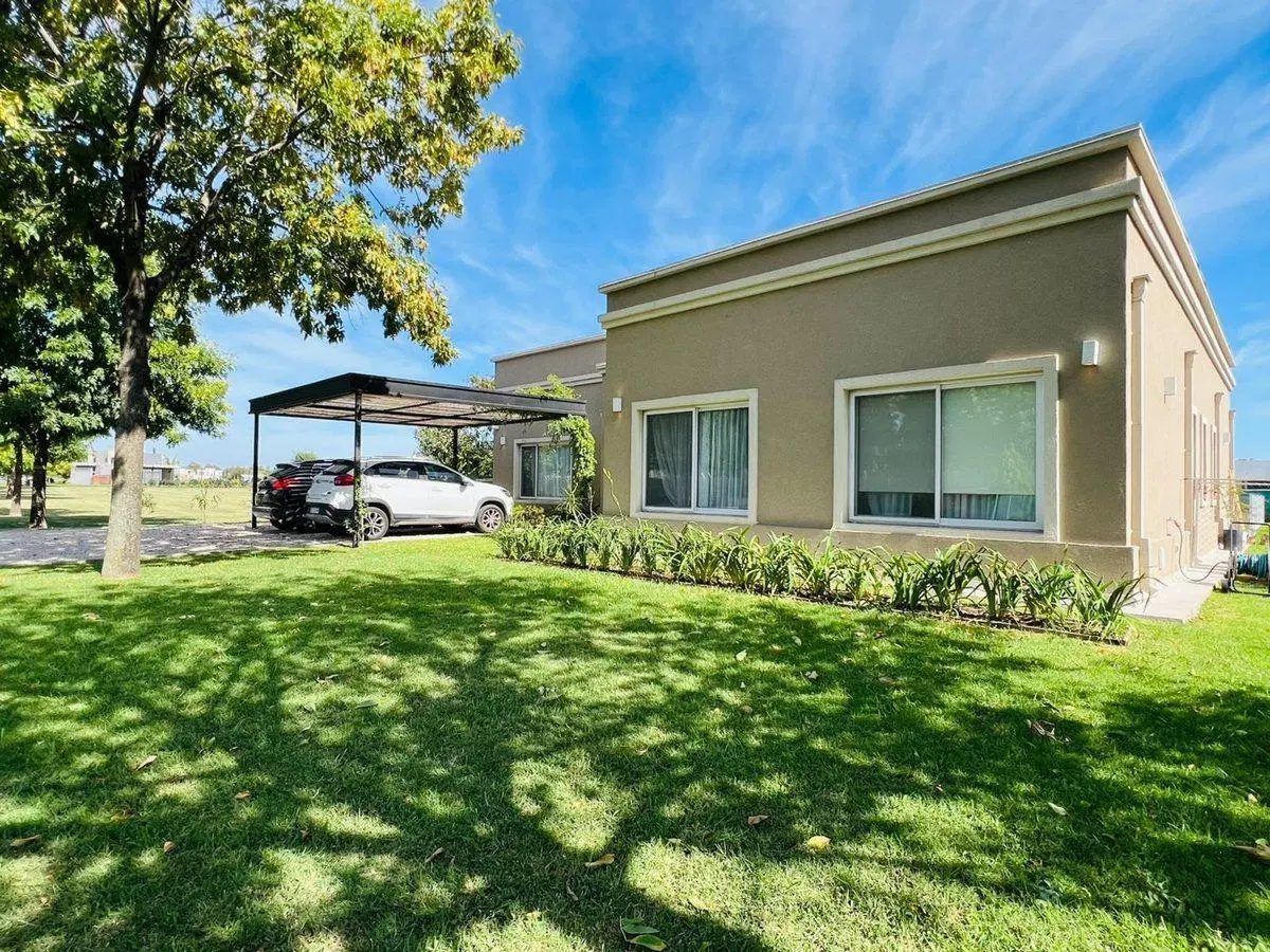CASA EN VENTA PRADOS DEL OESTE  CON FINANCIAMIENTO 3