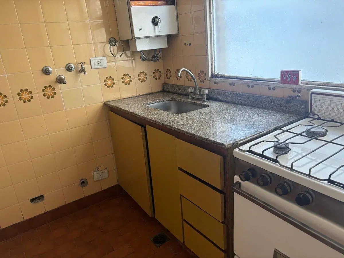 VENTA DEPTO 2 AMB. CON COCHERA EN VILLA DEL PARQUE 3