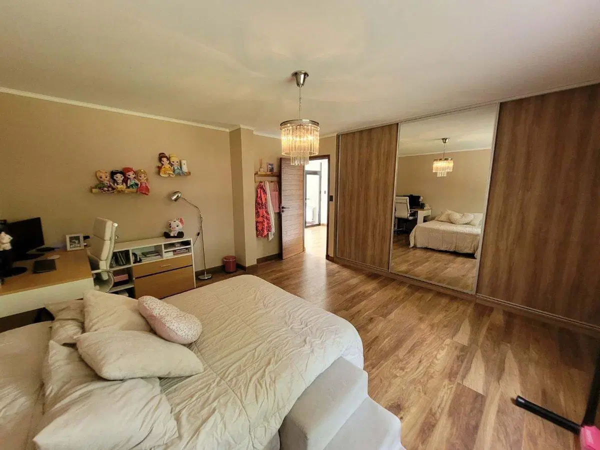 VENTA CASA 6 AMB SAUNA JACUZZI PILETA PERMUTA 5