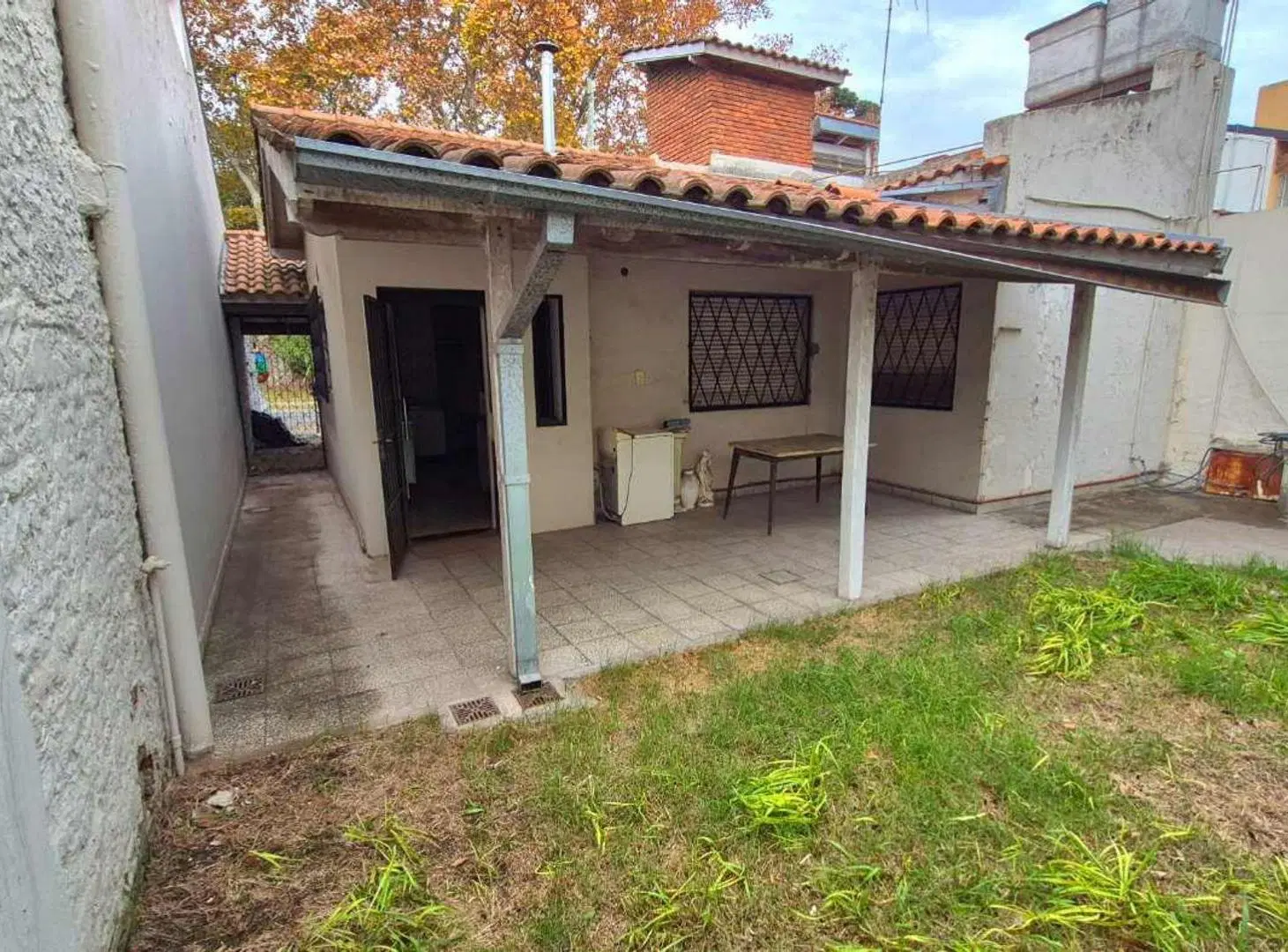VENTA CASA 3 AMB MORÓN COCHERA JARDÍN 2