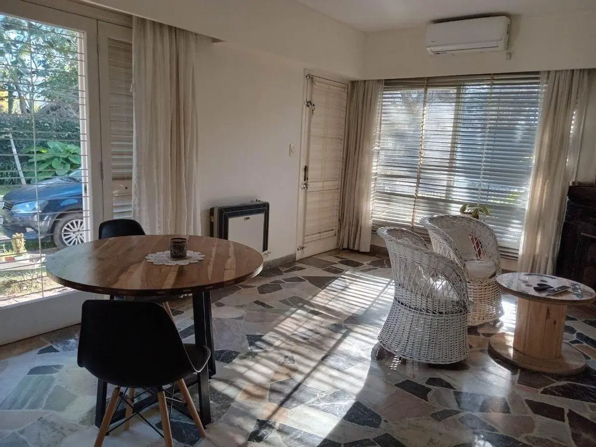 VENTA CASA 3 AMB. JARDIN Y PILETA - RANELAGH ESTE 2