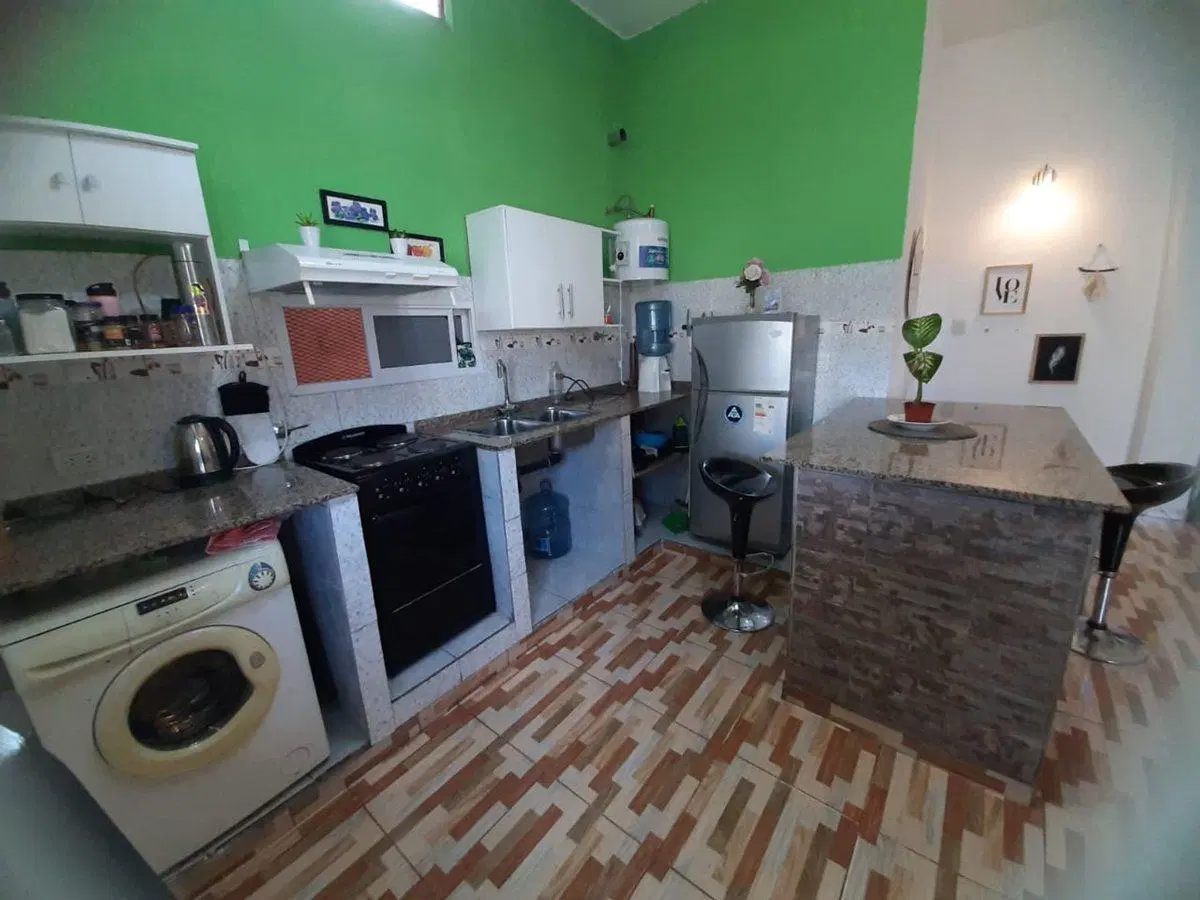VENTA PH AL FRENTE MONOAMBIENTE MORON SUR 2