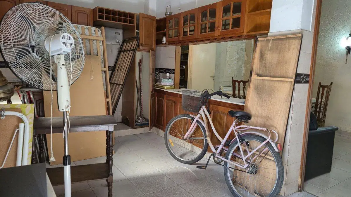 CASA A RECICLAR CIUDADELA 800 METROS CUADRADOS 4
