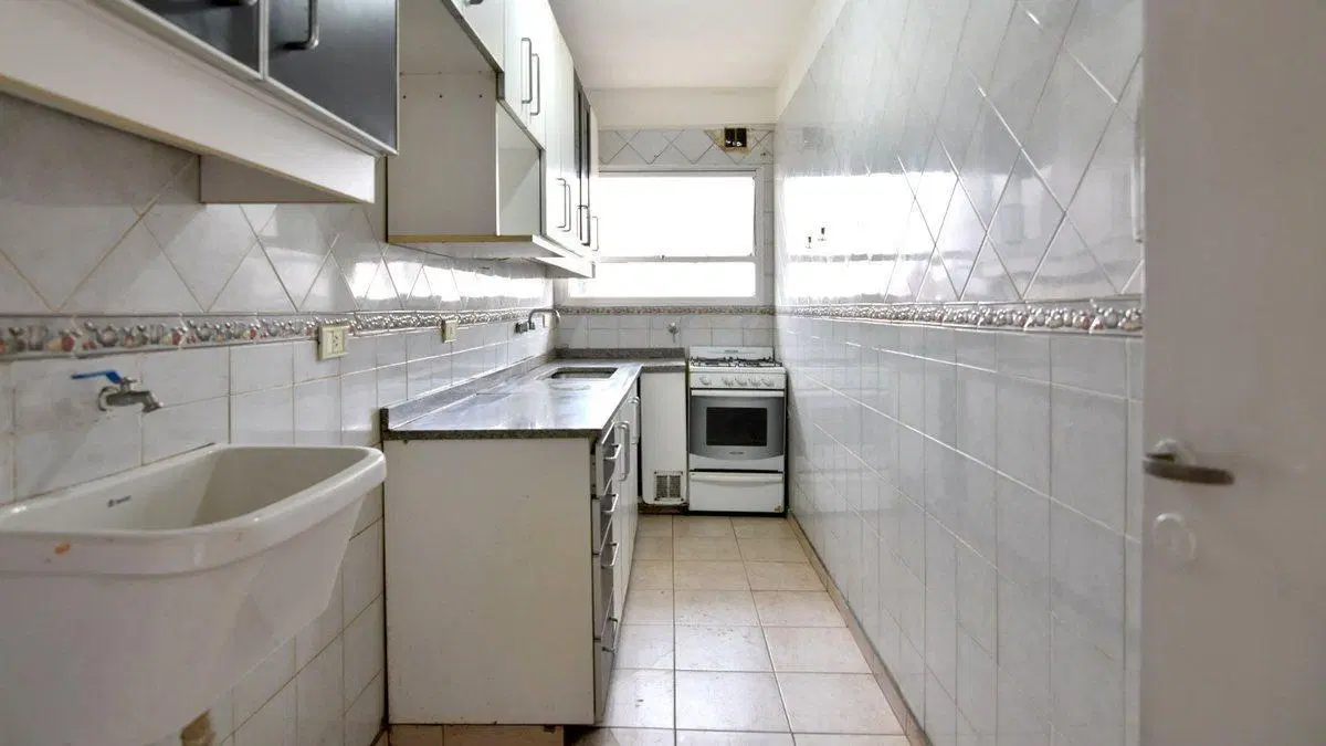 VENTA DEPARTAMENTO 3 AMB ONCE BALVANERA FRENTE 4