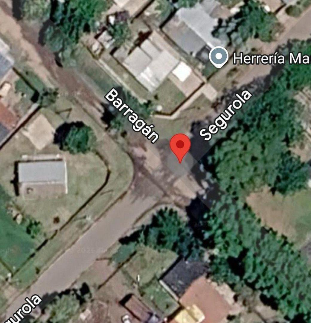 VENTA CASA MULTIFAMILIAR MERLO
