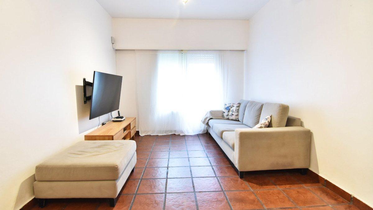 VENTA PH 4 AMB ITUZAINGO FRENTE COCHERA PATIO