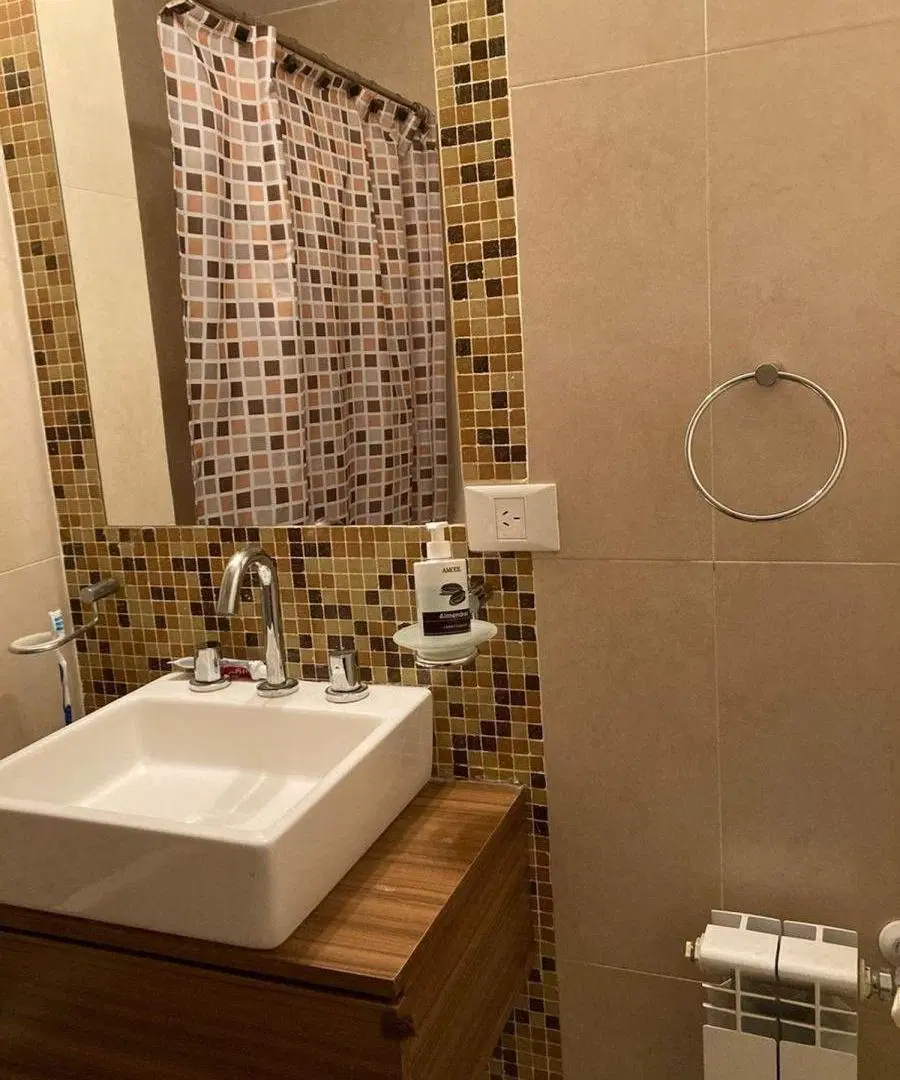 VENTA DEPTO MONOAMBIENTE - CASTELAR NORTE 5