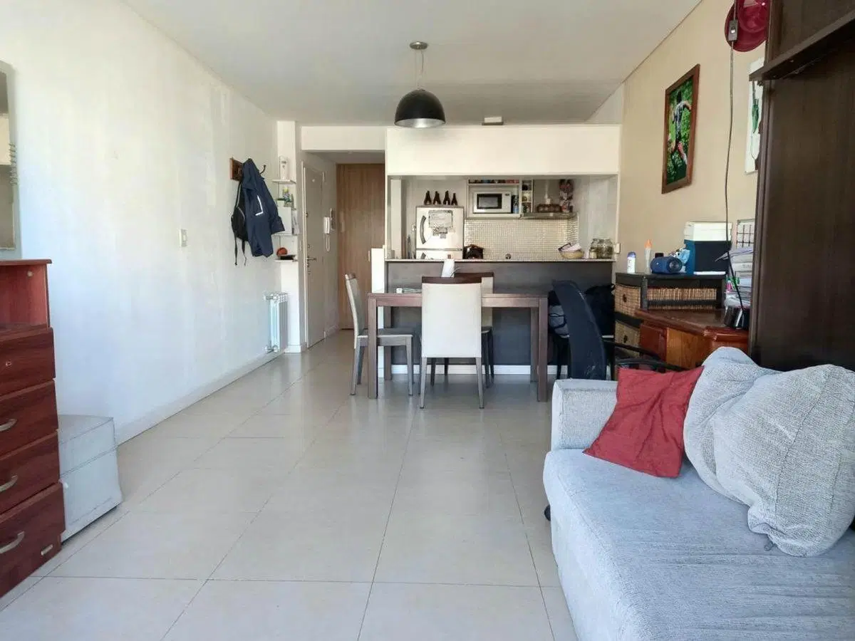 VENTA DEPTO MONOAMBIENTE - CASTELAR NORTE 4