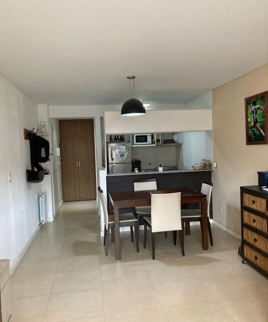 VENTA DEPTO MONOAMBIENTE - CASTELAR NORTE 3