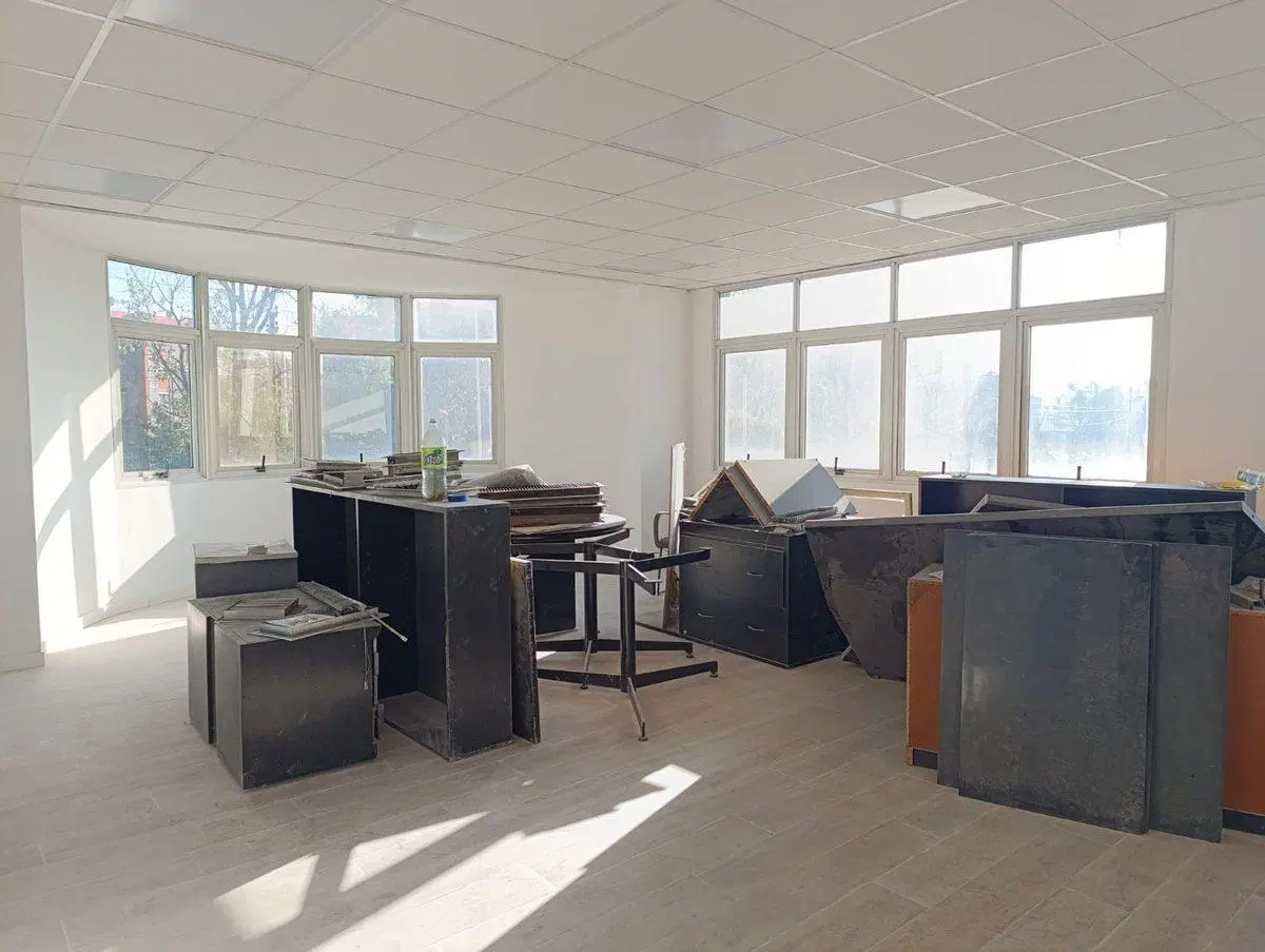 ALQUILER OFICINAS EN TORTUGUITAS 5