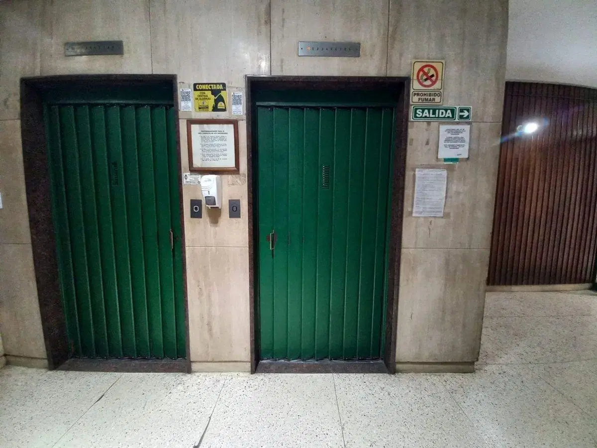 OFICINA VENTA CENTRO IDEAL PROFESIONAL 4