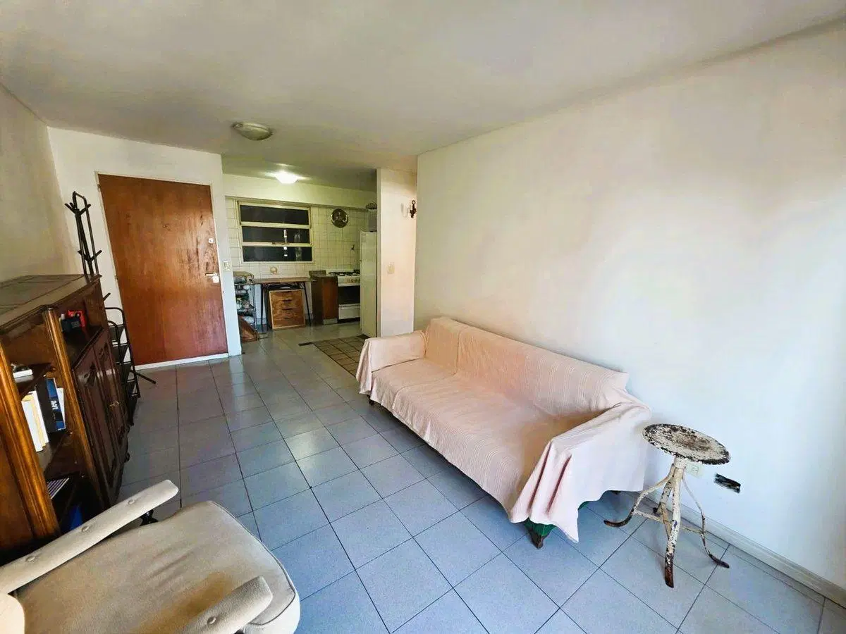 VENTA Depto 2 ambientes Moron 2