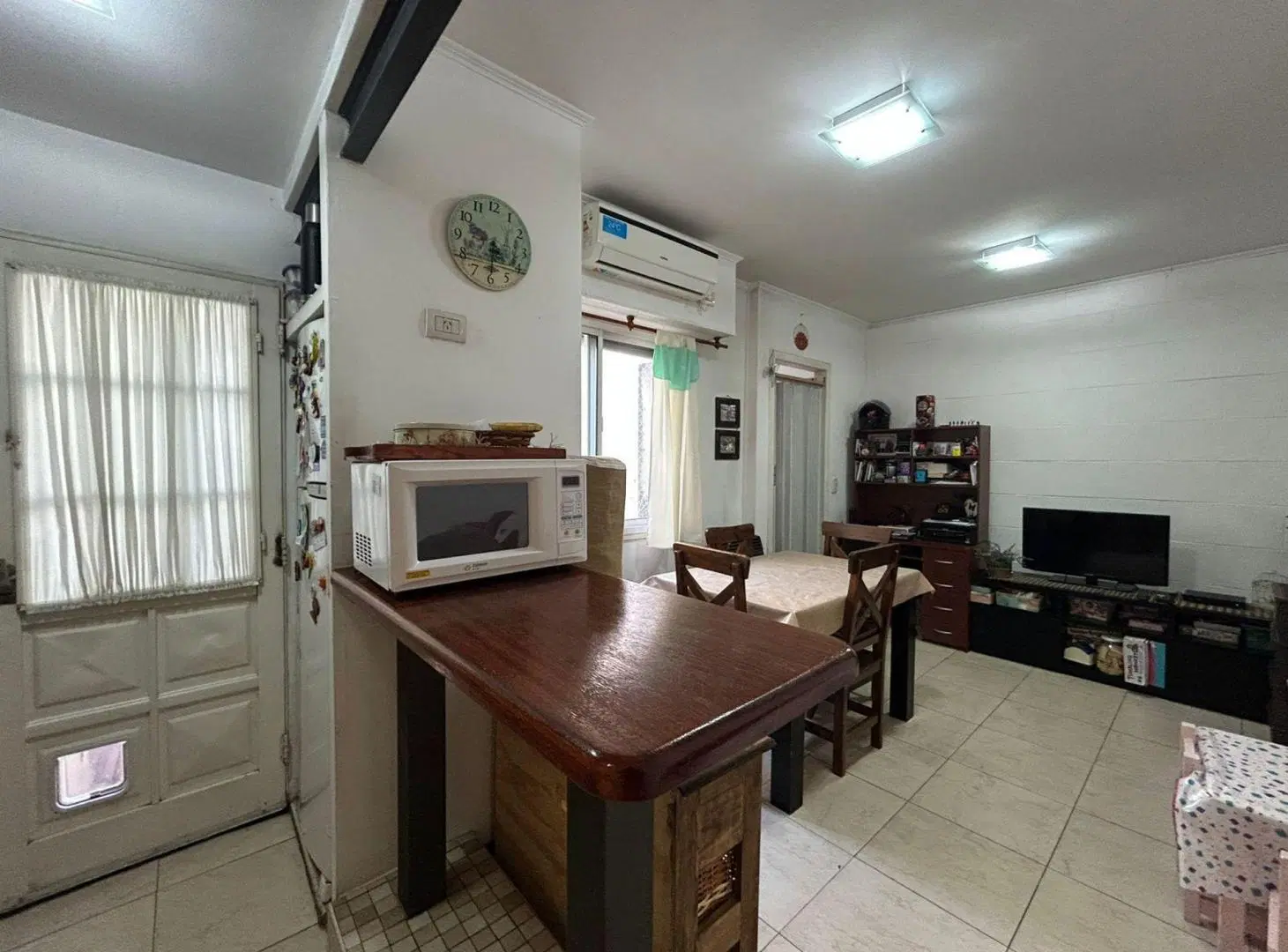 VENTA DEPTO 2 AMB C/BALCÓN - CASTELAR 8