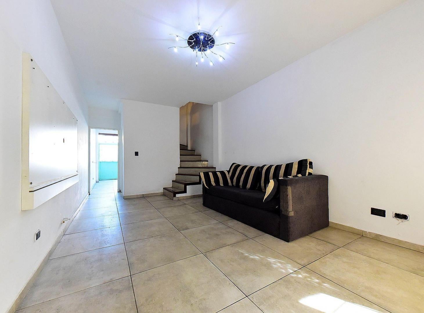 CASA RAMOS MEJIA VENTA 3 DOR, APTO CREDITO, PATIO