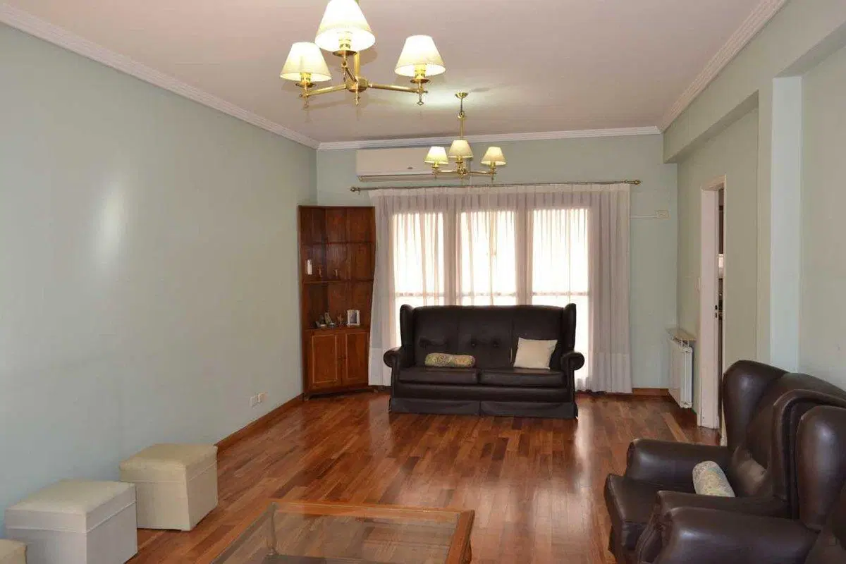VENTA CHALET 4 AMB PILETA ITUZANGO NORTE APTA CRE 5