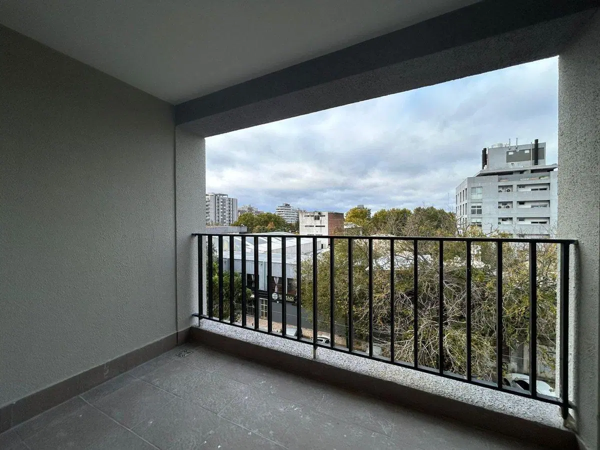 VENTA DEPTO 3 AMB. C/BALCÓN Y COCHERA - ITUZAINGÓ 3