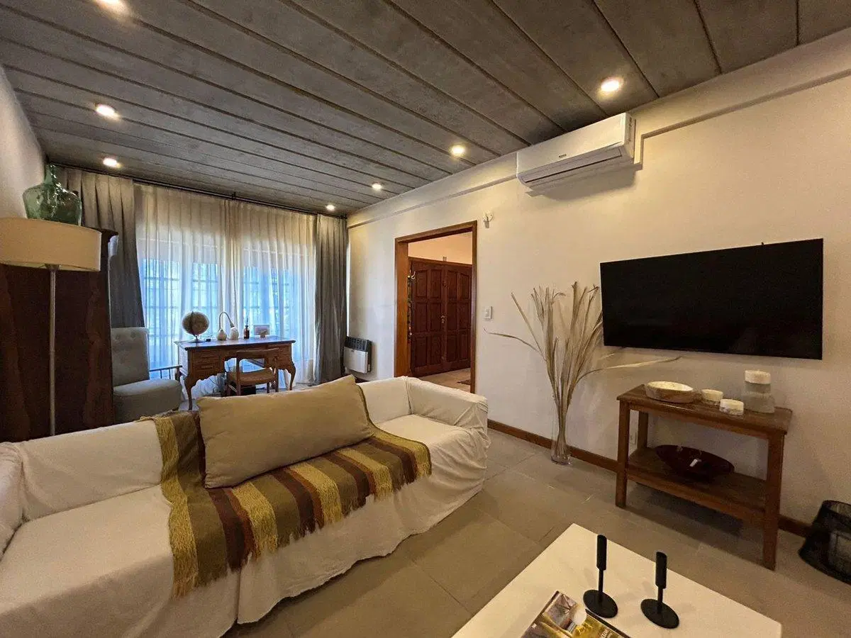 VENT CASA 350 M2 TOTALES - ITUZAINGO 3