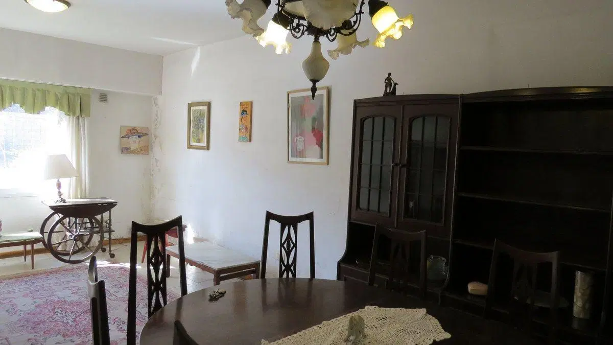 VENTA CASA 3 AMBIENTES CASTELAR NORTE 5