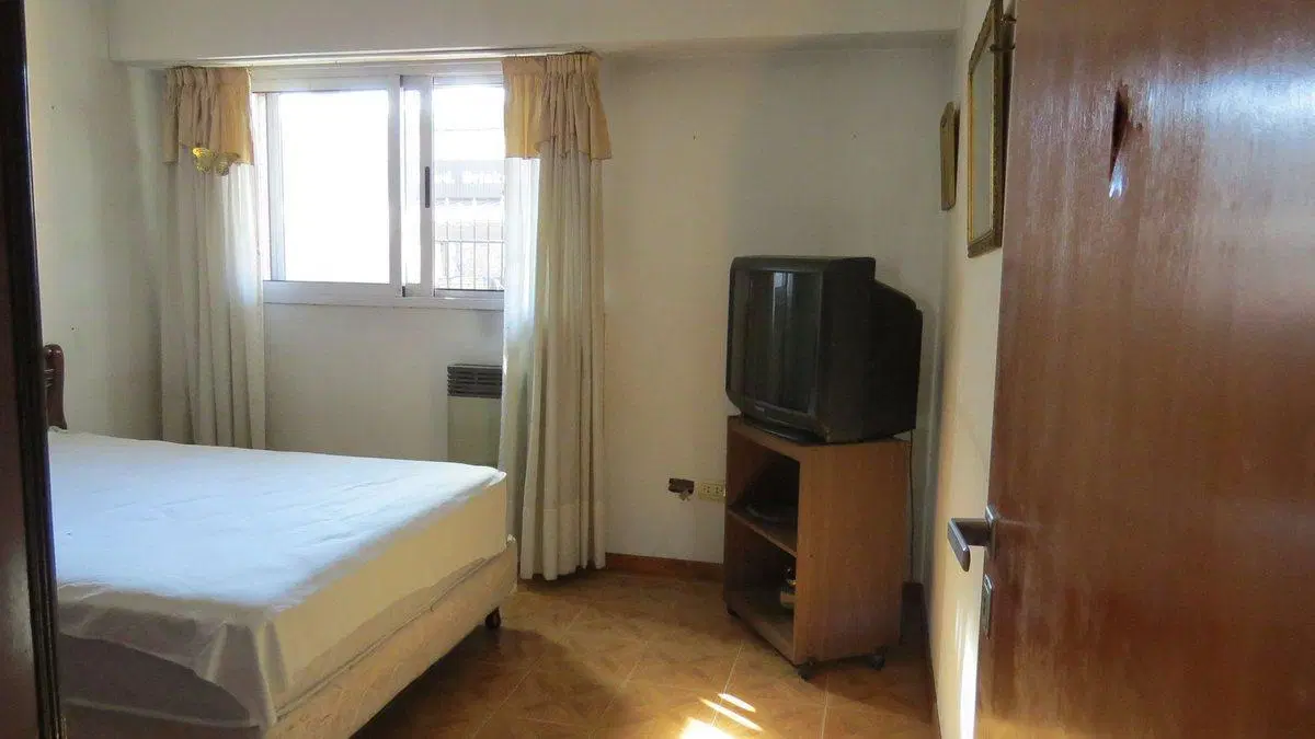 VENTA CASA 3 AMBIENTES CASTELAR NORTE 3
