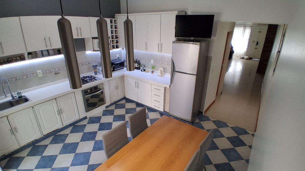 Foto de VENTA DE TRIPLEX 5 AMB SAN ANTONIO DE PADUA, imagen 2
