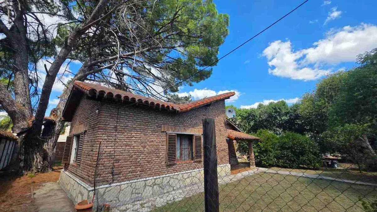 CASA CON LOTE 730M EN ITUZAINGO - IDEAL DESARROLLO 5