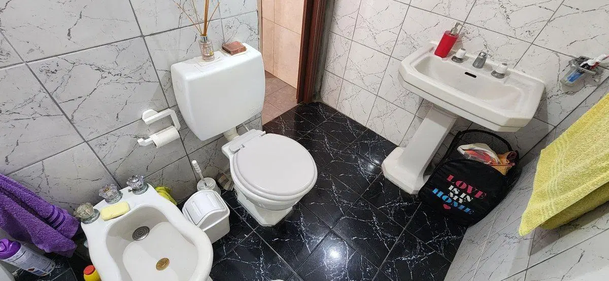 VENTA  CASA + DEPARTAMENTO CASTELAR NORTE 5