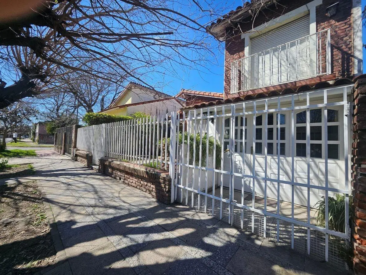 VENTA CASA 4 AMB- ITUZAINGO NORTE 5