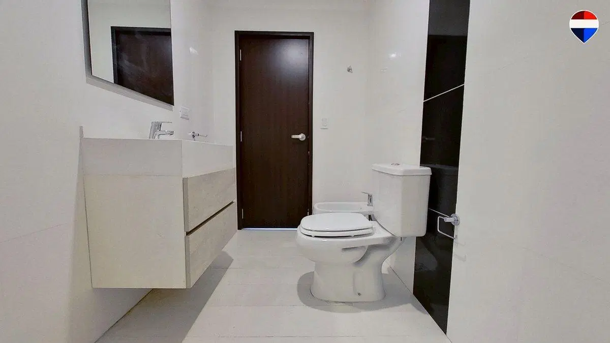 VENTA DEPARTAMENTO 4 AMBIENTES PILAR CENTRO 5