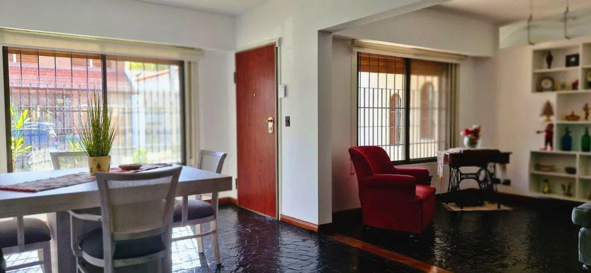 VENTA CASA 6 AMBIENTES HAEDO APTO CREDITO 8