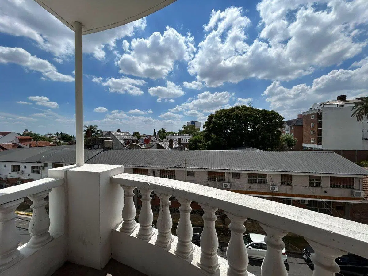 VENTA DEPTO 3 AMB. CON BALCÓN - RAMOS MEJÍA 2