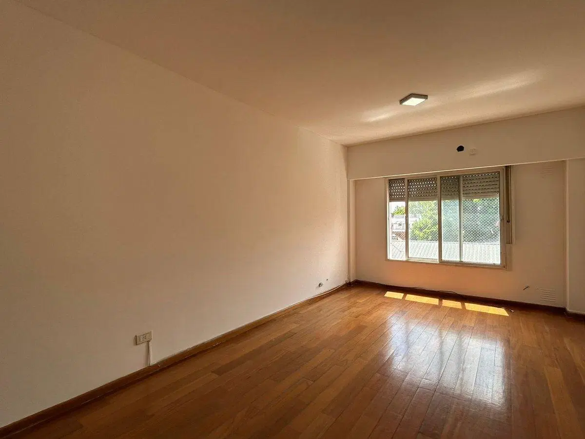 VENTA DEPTO 3 AMB. CON BALCÓN - RAMOS MEJÍA 3