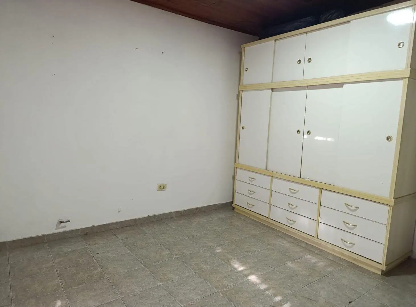 VENTA PH 3 AMBIENTES CON PATIO MORON SUR 4